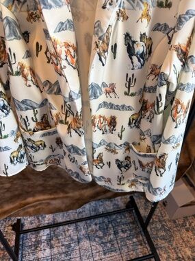 Avery Floral Horse Print Top in White, Black, Yellow